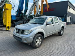 Nissan Navara D40