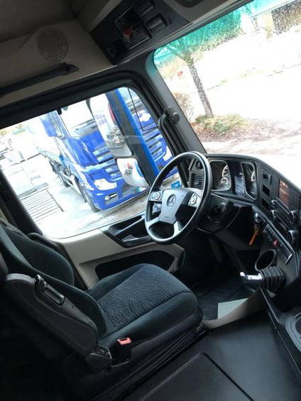 Mercedes-Benz Actros 1845 LS LOW Mega Streamspace Intarder 17