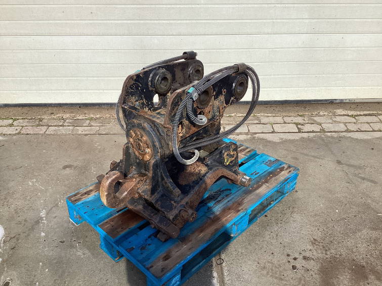 Eurosteel Kantelstuk Atlas 160 1