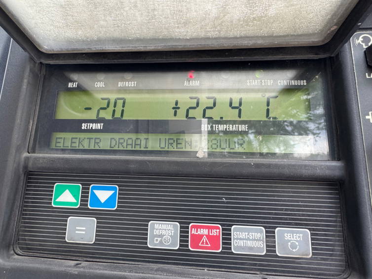 Pacton Z3-002 3 ass koeloplegger Stuuras Laadklep 11