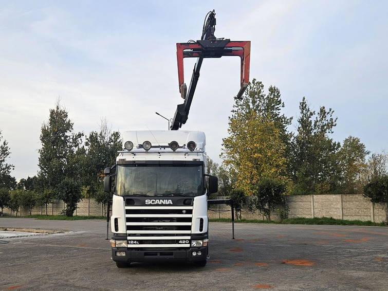 Scania L 124L 420 PDE 11