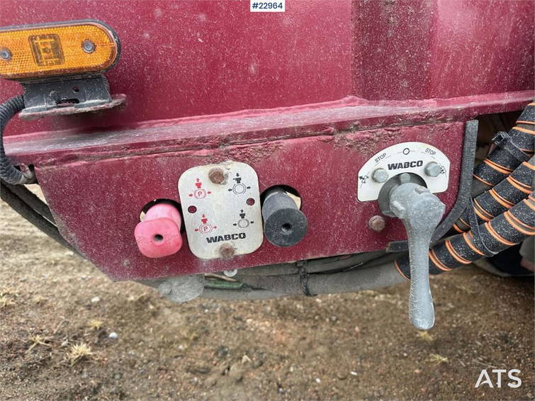 Diversen Elbo 2 axle dump trailer w/ remote control just 13