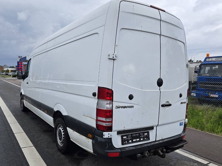 Mercedes-Benz Sprinter 313 2010 Manual Gearbox 16