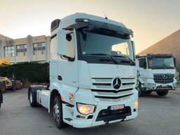 Mercedes-Benz Actros 1851