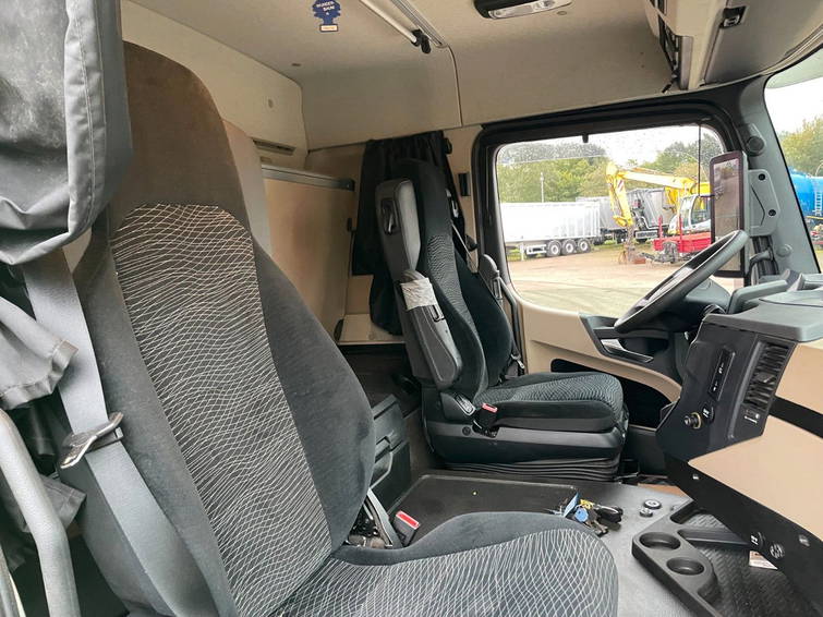 Mercedes-Benz Actros 1843 Actros/Riwo SKL 1100/2-Kreis Hydr./Silo 17