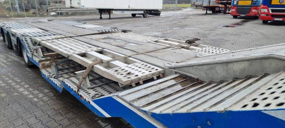 Diversen FMS 3 axle | Semi | Tiefbett 12
