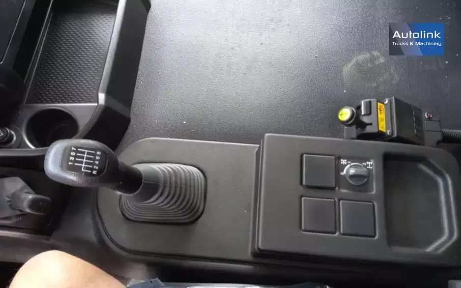 Astra HD9 64.42 Camion benne 12