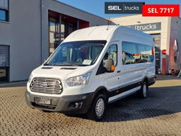Ford Transit Transport von Personen im Rollstuhl