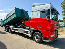 DAF XF 105.410 6x2 Terberg Hooklift - Lift-Axle / 10 Tires - 13L - Euro 5 - A/C - Spoilers - AS-Tronic