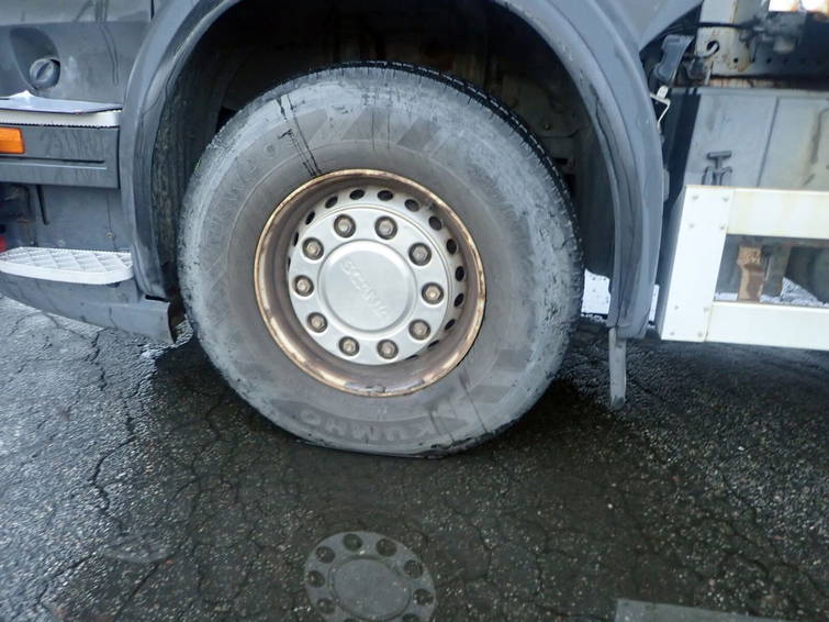 Scania R560 6x2 Platform 6.5m Aluminum Side Walls 15