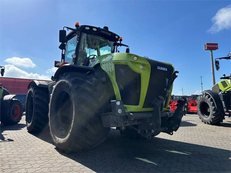 Claas Xerion 5000 Trac VC 1