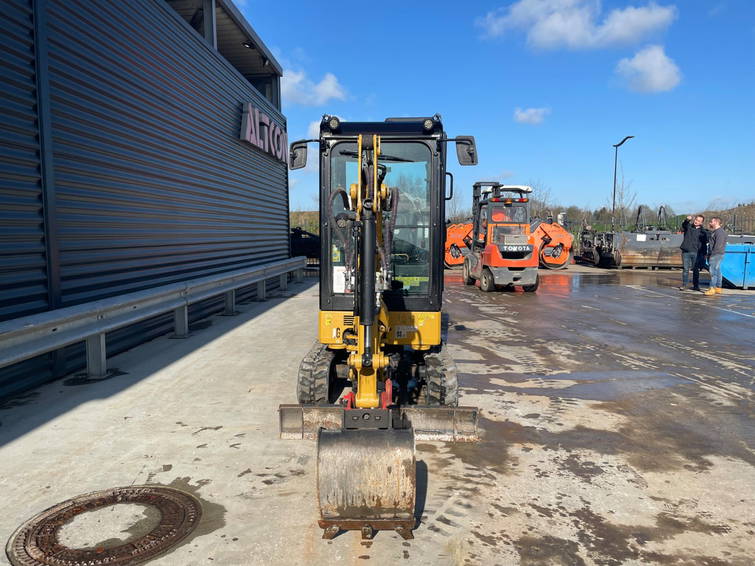 Caterpillar 301.6 -05 A 4