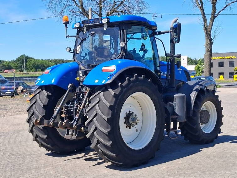 New Holland T7.220 AC 4