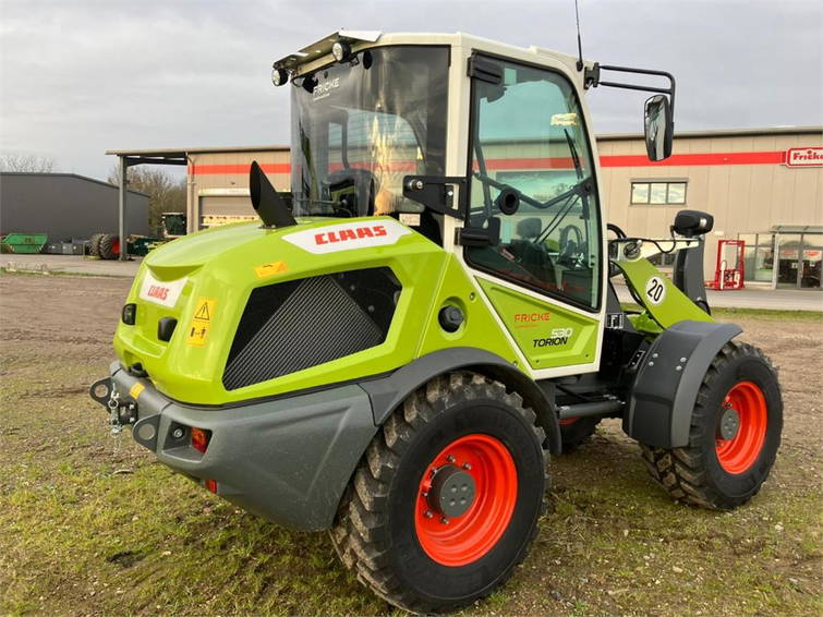 Claas Torion 530 8