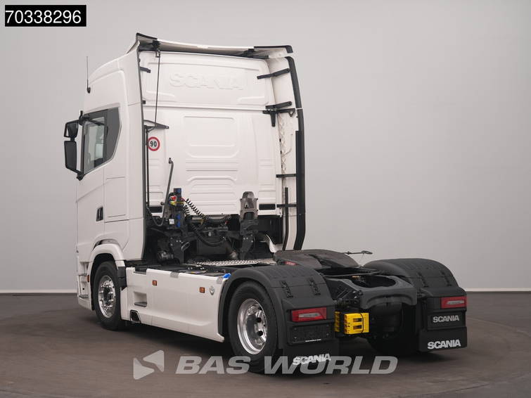 Scania S660 4X2 NEW Retarder 2x Tanks Standklima ACC Leather Navi 2