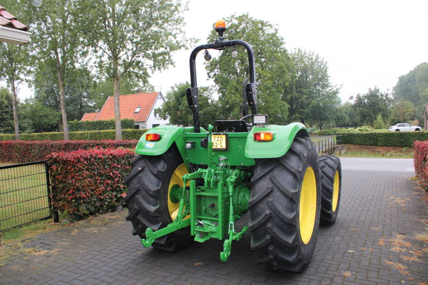 John Deere 5065E 4wd 4