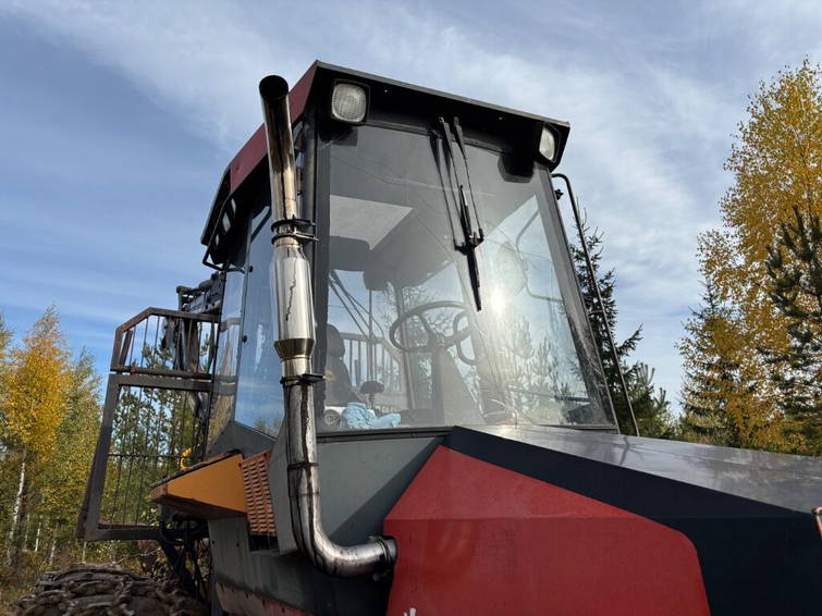 Valmet 836 8