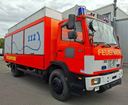 Mercedes-Benz 1117 Gerätewagen GW Feuerwehr Stromerzeuger