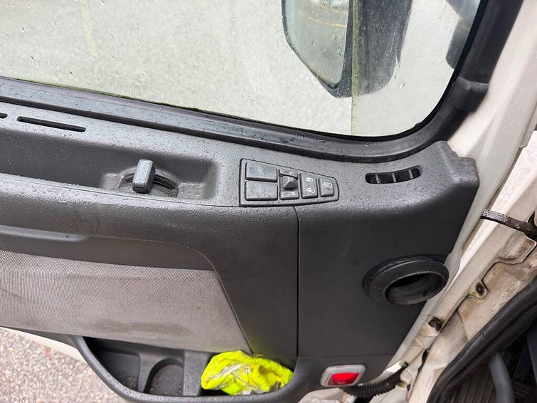 Volvo FM 9 Skapbil Volvo 6X2 Rep Objekt/Dele bil 20