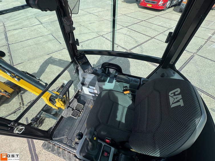 Caterpillar 301.6 | Extra hydr. functions | 1x Bucket | Lease mogelijkheden 9