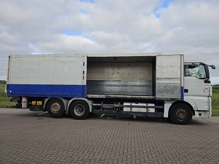 MAN TGX 26.440 6X2 Taillift 16