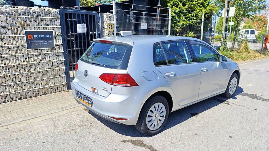 Volkswagen Golf VII 1.6 TDI 4Motion, Allrad, Webasto, 1. Hand 13