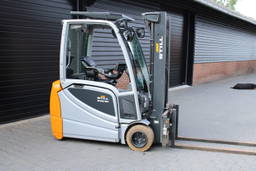 Still RX20 20 heftruck elektrische triplex lepelverstelling sideshift