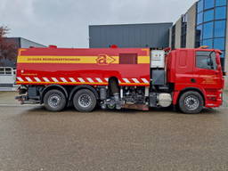 DAF CF 85 DAF CF 85 28.408 Euro 5 Beam S14000 Wegdekreiniger refit nieuwstaat