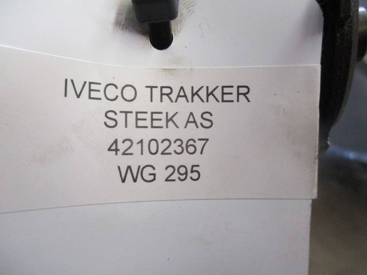 Iveco Trakker 42102367 Steek AS 2