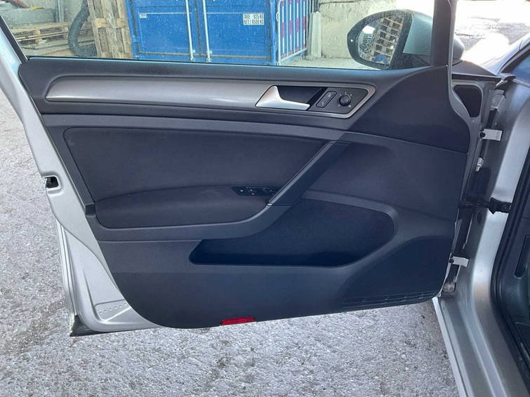 Volkswagen Golf Variant 19