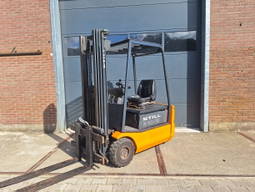 Still Heftruck R20-15 triplo, sideshift 0015