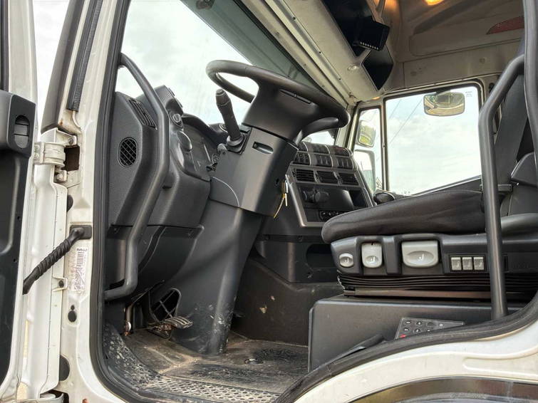 Iveco Stralis 440 440S/7 11