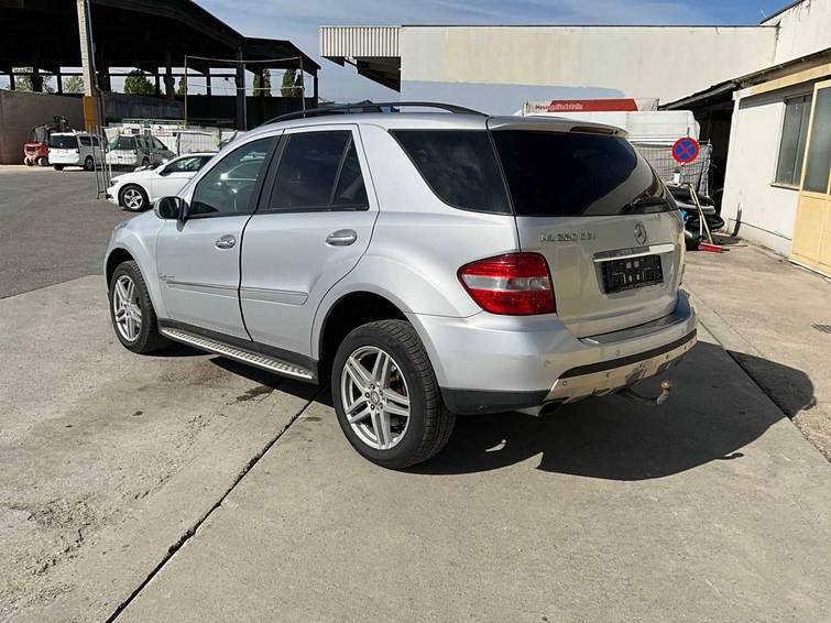 Mercedes-Benz ML-klasse 4 Matic 320 CDI 6
