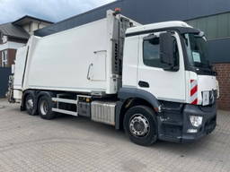 Mercedes-Benz Antos 2533 6x2 Faun Powerpess mit Lifter.