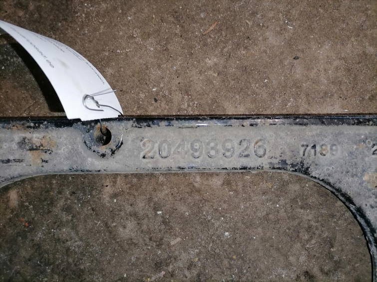 Volvo Bracket 4