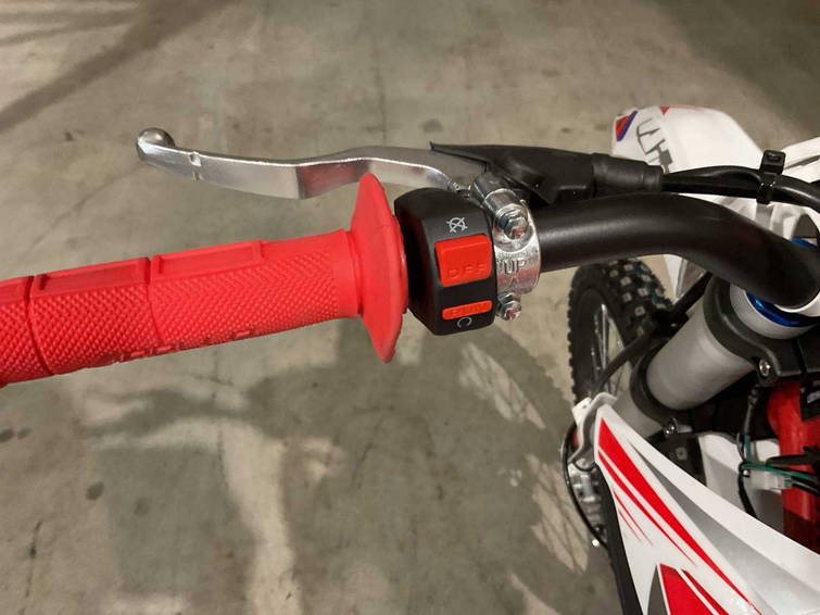 Diversen Ultra Motocross Thunder 150 RD 12
