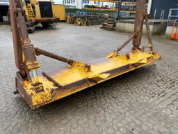 Caterpillar D65 PX