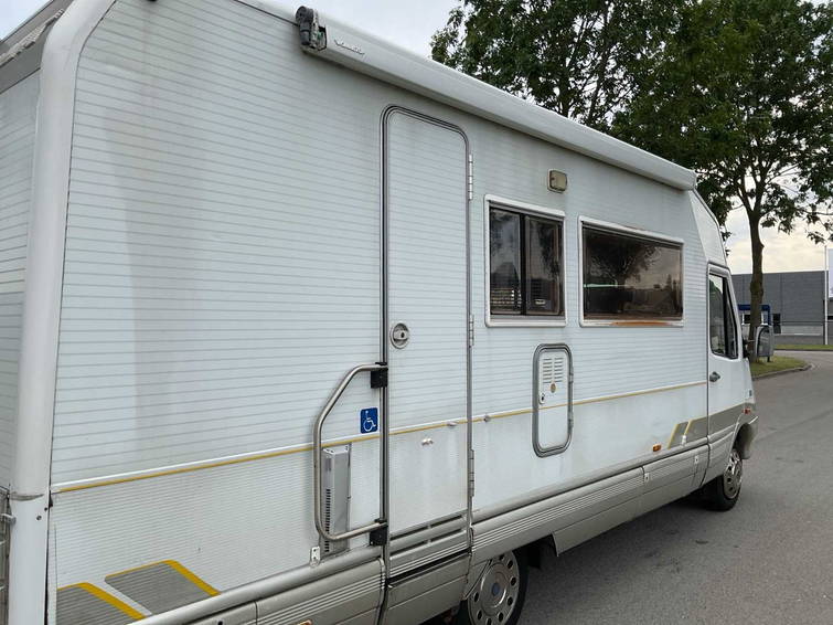 Iveco 40.12 9