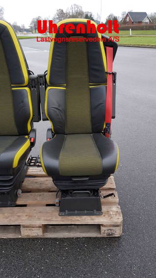 Volvo Seats 5