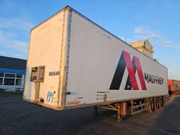 Fruehauf TX34 Fruehauf Enclosed Semi-Trailer TX34 3 Axles Tail Lift Box Trailer - Disc Brakes - Air Suspension - Lift Axle - Spare Tire 2010