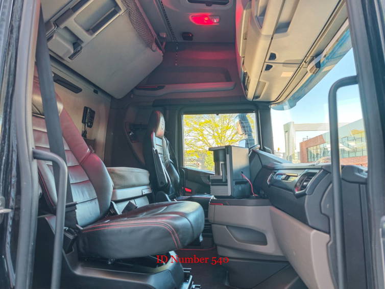 Scania S770 V8 6x4 12