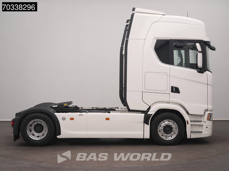 Scania S660 4X2 NEW Retarder 2x Tanks Standklima ACC Leather Navi 12