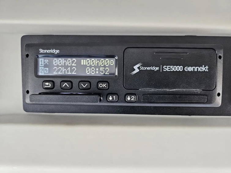 Volta Zero Volta Zero electric box truck 2023  100 electric  16 tons  tail lift 17