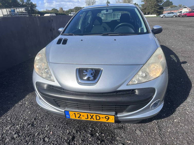 Peugeot 206+ 1.1 XS 6