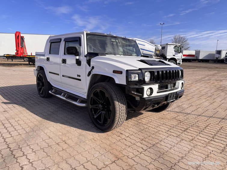 Hummer H2 2