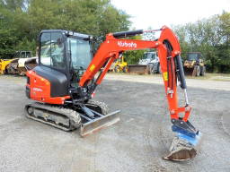 Kubota KX 027-4