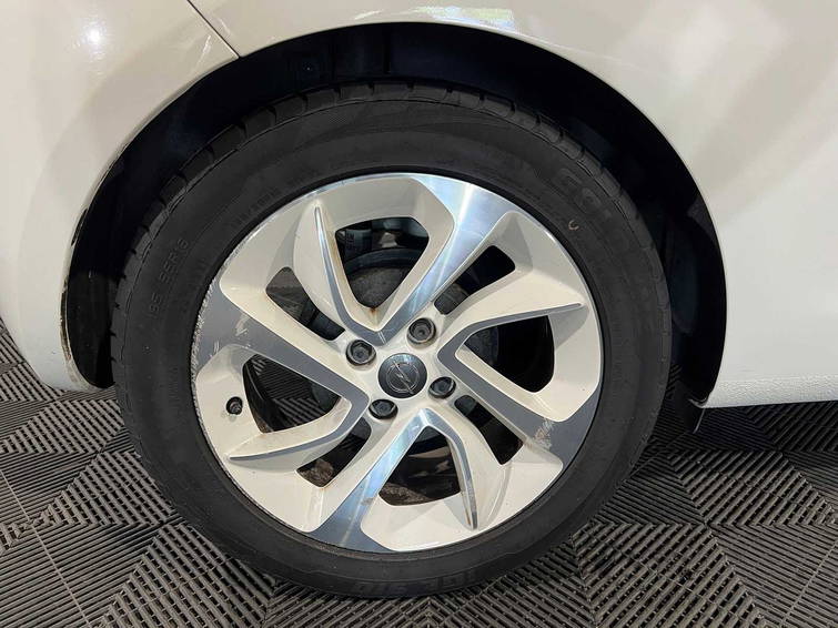 Opel Adam 1.2 6