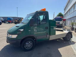 Iveco Daily 40C17 4X2 BE Trekker - 142.263 KM