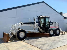 Caterpillar 120M - CE / Front Blade + Ripper / Auto Greasing