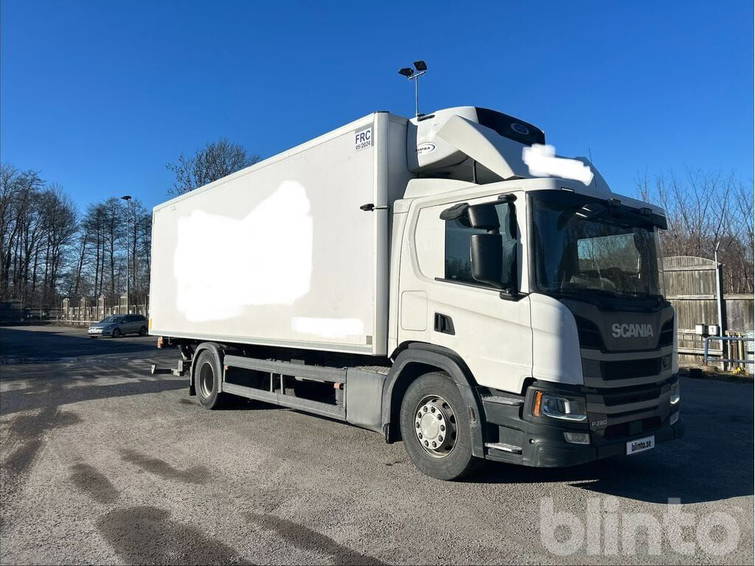 Scania P280 4